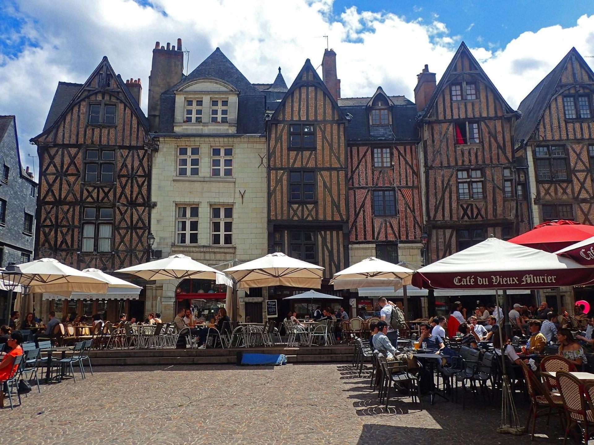 Tres Beau Studio Quartier Cathedrale Bord De Loire Tours Extérieur photo